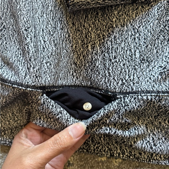 Lululemon Jacket - Picture 3 of 3